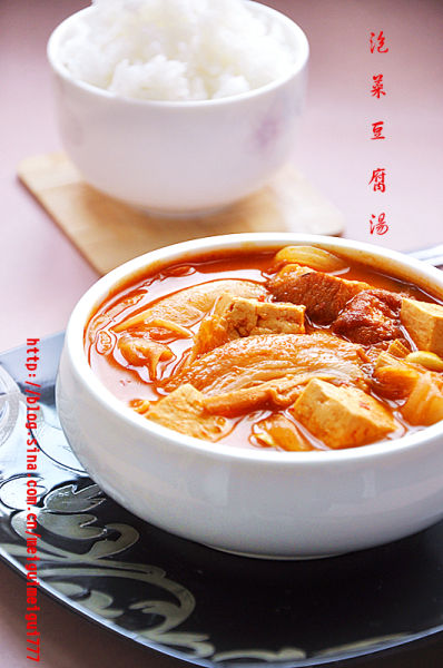 来一碗酸辣开胃的韩国汤--泡菜豆腐汤_新浪内
